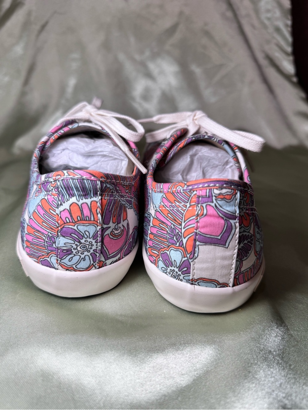 SeaVees Floral Lace-Up Low Top Sneakers in Pink and Purple size 6.5 Women’s - Picture 6 of 8